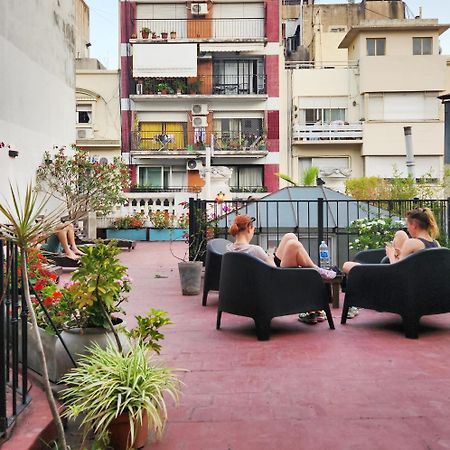 Voyage Recoleta Hostel Buenos Aires Bagian luar foto
