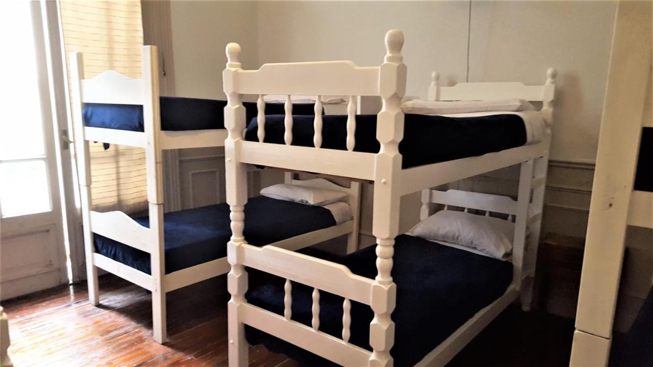Voyage Recoleta Hostel Buenos Aires Bagian luar foto