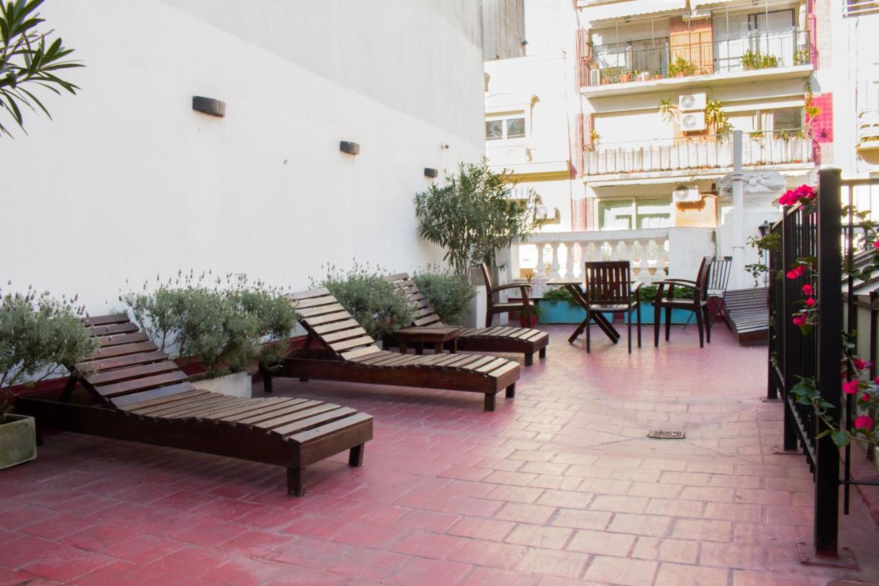 Voyage Recoleta Hostel Buenos Aires Bagian luar foto